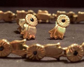 "Farm Life: Horsin' Around" in Aiken, SC Starts Closing Fri 5/19 at 8pm. Pickup is Sat 5/20 12-5pm. Please click here to see more photos, descriptions, and current bids: https://ctbids.com/estate-sale/21716