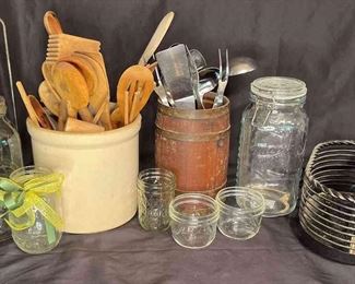 "Farm Life: Horsin' Around" in Aiken, SC Starts Closing Fri 5/19 at 8pm. Pickup is Sat 5/20 12-5pm. Please click here to see more photos, descriptions, and current bids: https://ctbids.com/estate-sale/21716