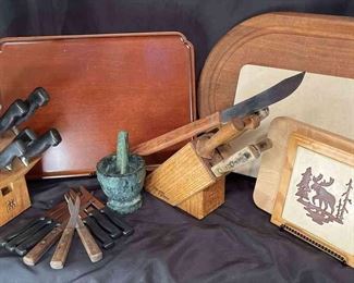 "Farm Life: Horsin' Around" in Aiken, SC Starts Closing Fri 5/19 at 8pm. Pickup is Sat 5/20 12-5pm. Please click here to see more photos, descriptions, and current bids: https://ctbids.com/estate-sale/21716