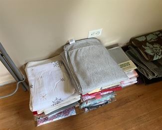 linens towels