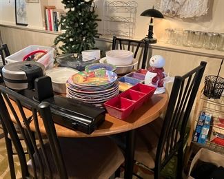 kitchen table and chairs