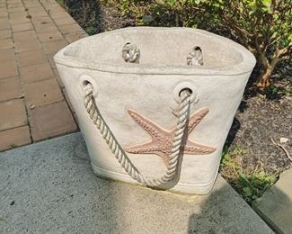 Concrete beach bag