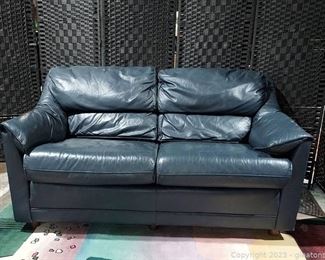 Blue Leathercraft Leather Loveseat