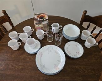 Corelle  dish set