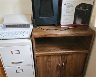 Rolling cabinet and like new shredder