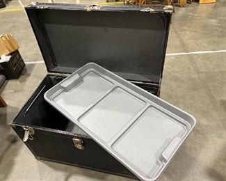 Steamer chest with insert 33 x 19 x 21 with key