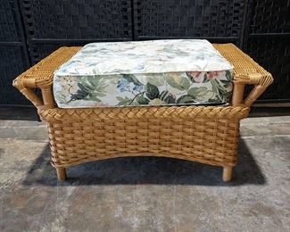 Henry Link Nice Natural Wicker Ottoman with Cushion