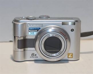 Panasonic Lumix 5MP Digital Camera with Soft Carrying Bag