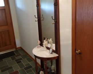 Hall tree with mirror, Federal style marble top