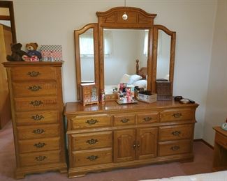 Oak Lingerie Chest, Dresser & Queen Bed
