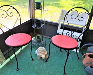 PAIR OF COCA- COLA TYPE CHAIRS, PLANT STAND, WATERING CANS, FLOWER POTS, GARDEN TURTLE