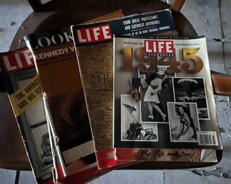 Vintage Magazines 
