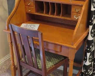 Small rolltop desk