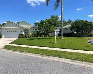 FAIRWAY HILLS- FOXHILL DR; FOLLOW ESTATE SALE SIGNS FOR DIRECTIONS AND PARKING