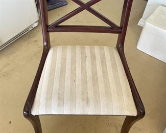 BOMBAY STYLE SITTING CHAIR (2)