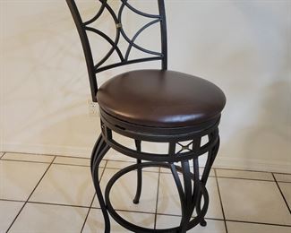 BAR STOOLS (3) FULL STURDY METAL AND SWIVEL 360 DEGREES WITH FOOT REST AND BACK SUPPORT, CUSHIONED SEAT!