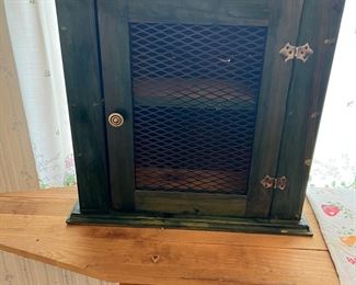 Green cabinet 