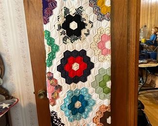 Knit flower garden quilt  