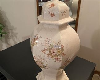Ginger Jar Urn Vase