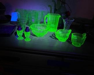 Green Uranium Vaseline Glass
