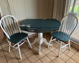 Double Drop Leaf Table & Chairs