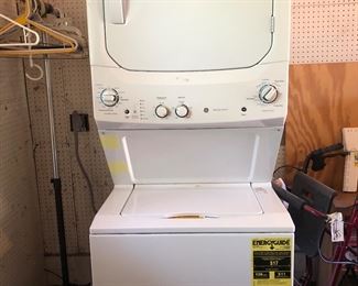 GE Stacked washer/dryer