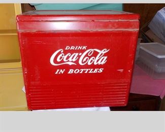 1950s Coca-Cola Cooler / Ice Chest in GREAT CONDITION!!!