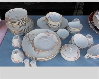 Vintage Set China
