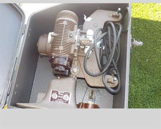 Vintage Bell and Howell 8mm Movie Camera in original Case