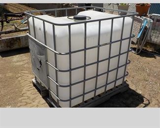 Large Water Tank 100 gallons???