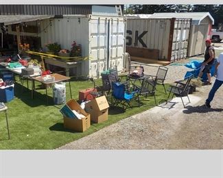 (New / NOS) Iron Patio Table w/6 matching Chairs