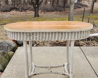 Wicker Table