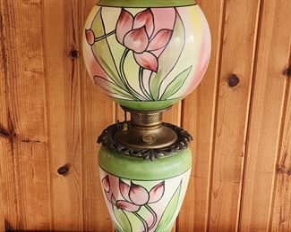 Beautiful Gone with the Wind style lamp