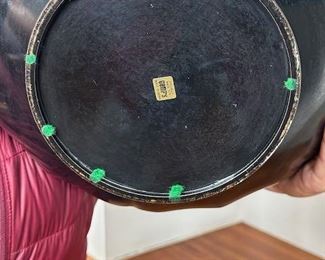 $150 JAPANESE BRONZE HIBACHI, KIRI CREST DESIGN, 18 x 22