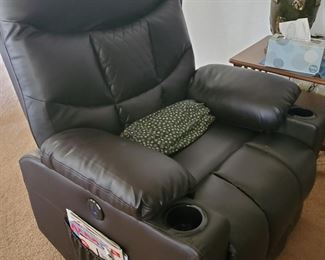 Brand new leather power lift chair