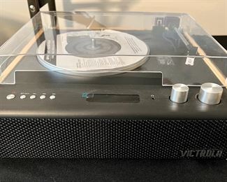 Victrola record player