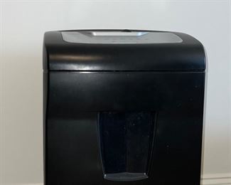 Staples 15 sheet shredder