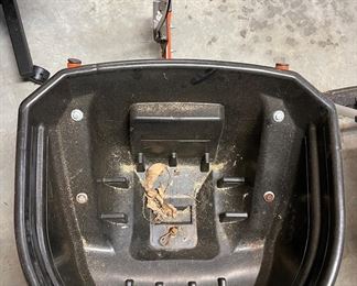 Top view of spreader