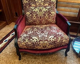 PEARSON Furniture Custom Upholstered Accent Chair(s)
