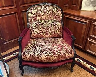 PEARSON Furniture Custom Upholstered Accent Chair(s)