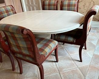 ITALMOND Contemporary Round Table Set with Custom Upholstered Chairs