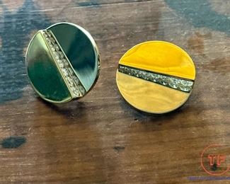 18K White and Yellow GOLD Earrings with 16 Brilliant Diamonds