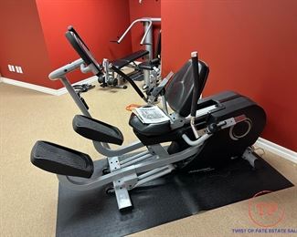 Advantage Series 400 Recumbent Bike