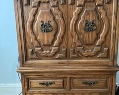 Armoire with 4 Inside Drawers and four Outside Drawers