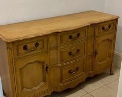 Late 20th Century Solid Maple Credenza (matching Hutch/China Cabinet also available).
