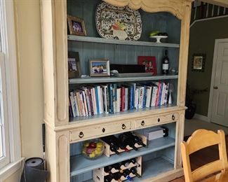 6x8 crate and barrel bookshelf in excellent condition. 
$800