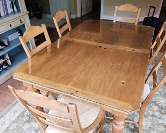 Crate & barrel dinning table and 6 chairs with 2 extra leaves fits 10 chairs.,in great condition. 
$1000