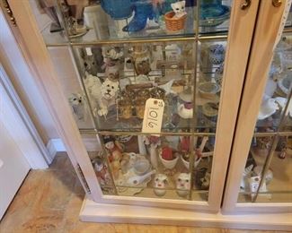 #1020 • Display Cabinet
