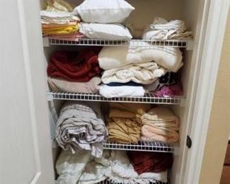 #1139 • Blankets, Linens, Wall Art & More