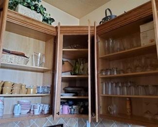 #1258 • Kitchenware